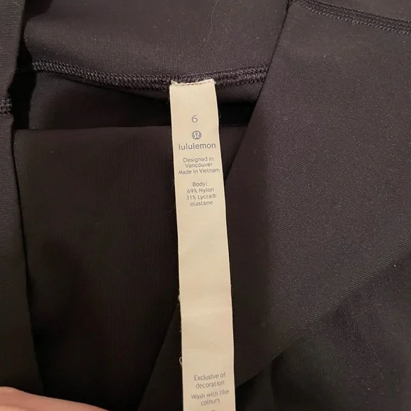 Lululemon High-Rise Leggings - Picture 2 of 5